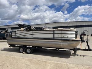 2018 Berkshire STS 23RFC Tri-Toon