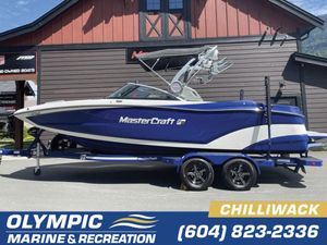 2021 MasterCraft XT22
