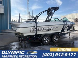 2014 Sanger Boats V237 Surf