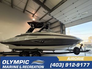 2023 Crownline 270 SS SURF
