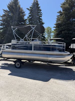 2024 Starcraft LX 18 F W/40 HP YAMAHA includes custom matched fac