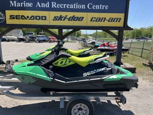 2020 Sea-Doo SPARK® TRIXX™ 2-UP iBR®