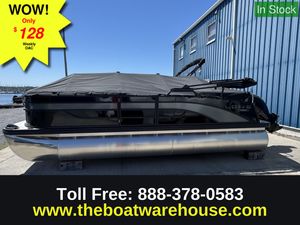 Lowe SS210 Walk Thru TRI-TOON MERCURY 150HP 2026