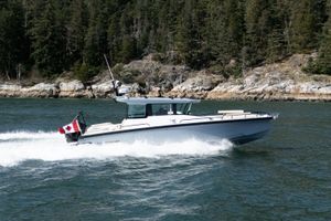2026 Axopar 29 XC Aft Cabin