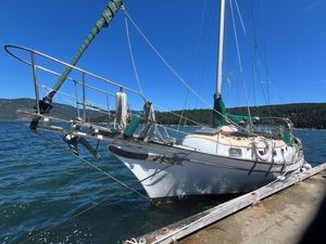 1979 Magellan Masthead Sloop