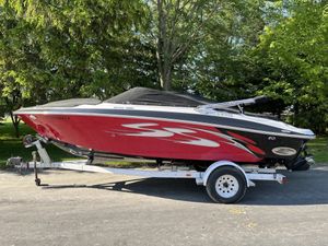 2013 Four Winns ***Pending***   H200SS