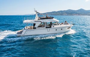 2027 Beneteau Swift Trawler 41 Fly