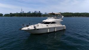 2001 Sea Ray 400 Sedan Bridge