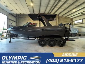 2026 MB Sports B52 23' Alpha