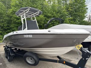 Yamaha 210 FSH SPORT | Only 37hrs! | Trailer Included 2021