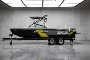 2012 EPIC 23V
