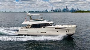 2019 Greenline 48 Fly Hybrid
