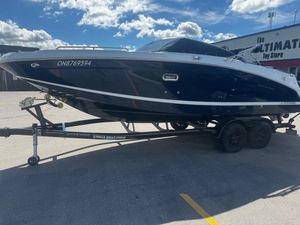 2023 Four Winns HD8