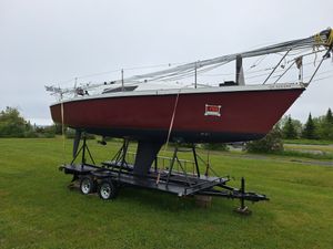 1986 Performance Sailcraft Laser 28
