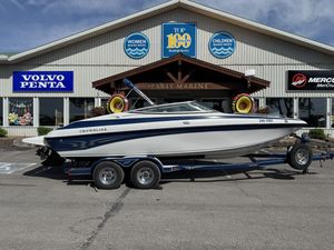 2003 Crownline 225 BR