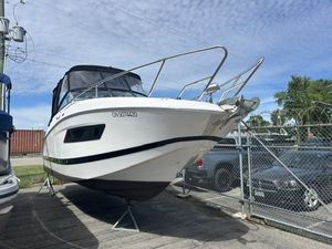 2016 Four Winns V255