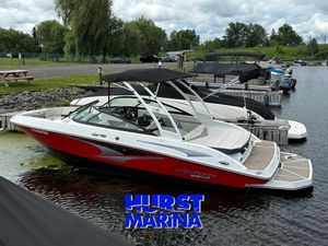 Monterey M22 2023