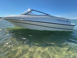 1998 Four Winns Horizon QX