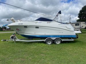 2003 Four Winns 268 Vista