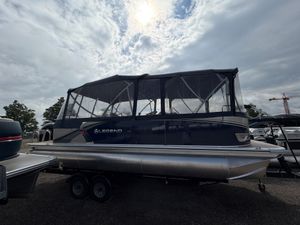 2023 Legend Q-Series Entertainer Sport Pro