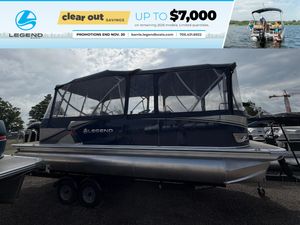 2023 Legend Q-Series Entertainer Sport Pro