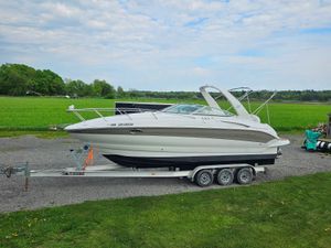 2004 Crownline 270CR
