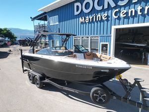 2023 Chaparral 247 SSX