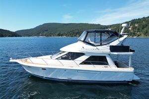 1998 Bayliner 3788 Command Bridge Motoryacht