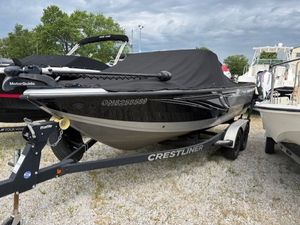 2018 Crestliner 1850 Sportfish Outboard