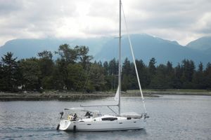 2010 Beneteau Oceanis 40