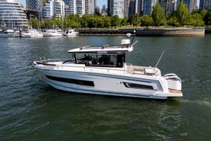 2020 Jeanneau NC 895 Sport