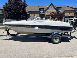2003 Four Winns 180