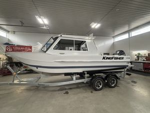 2027 KingFisher 2225 ESCAPE HT