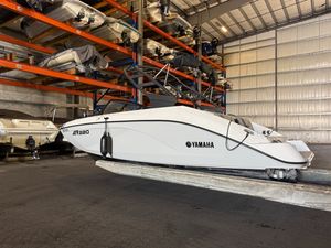 2023 Yamaha AR220