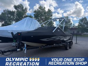 2007 Supreme V220 New in Stock!   Enjoy Ultimate Summer Fun!
