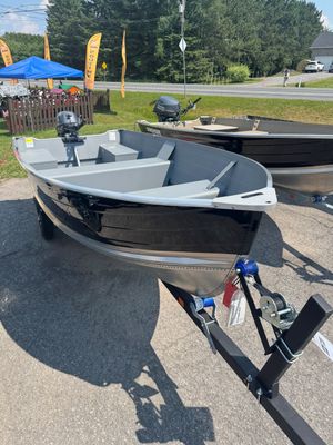 2026 Smoker Craft Voyager 14 TL Split Seat $1250 Off