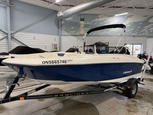 2016 Bayliner E16