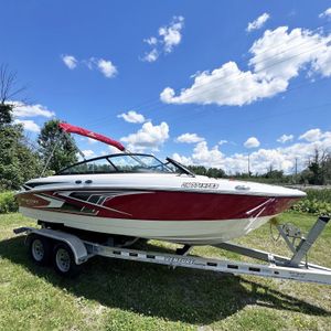 2020 Monterey M-20 - ONLY 55 HOURS!