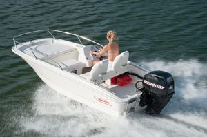 2026 Boston Whaler 130SS