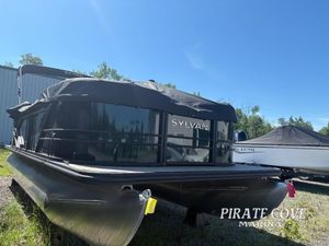 2026 Sylvan Mirage 8520 CLZ DH