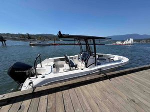 Robalo R200 2027