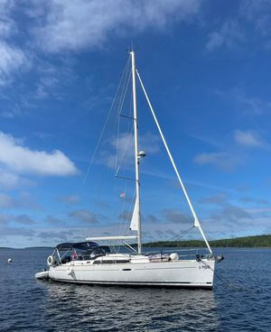 2013 Beneteau Oceanis 37