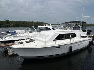 Trojan 36 Tri-Cabin 1980