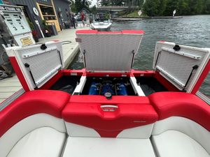 2021 MasterCraft XT22