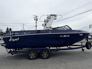 2022 Tige 23 ZX  – Premium Freshwater Surf Boat ***FINANCING