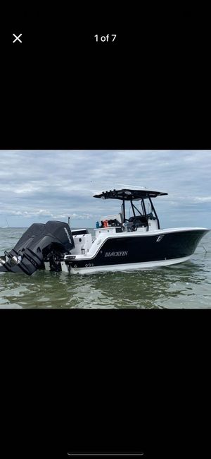 2023 black fin 2520cc