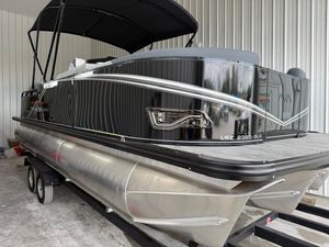 2026 Avalon 2385 LSZ Quad Lounge Shift
