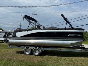 2026 Avalon Catalina 2385QLS