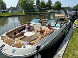 2015 Sea Ray SDX290