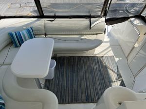 1998 Cruisers Yachts 3870 Esprit for sale in Belleville, ON, photo 9